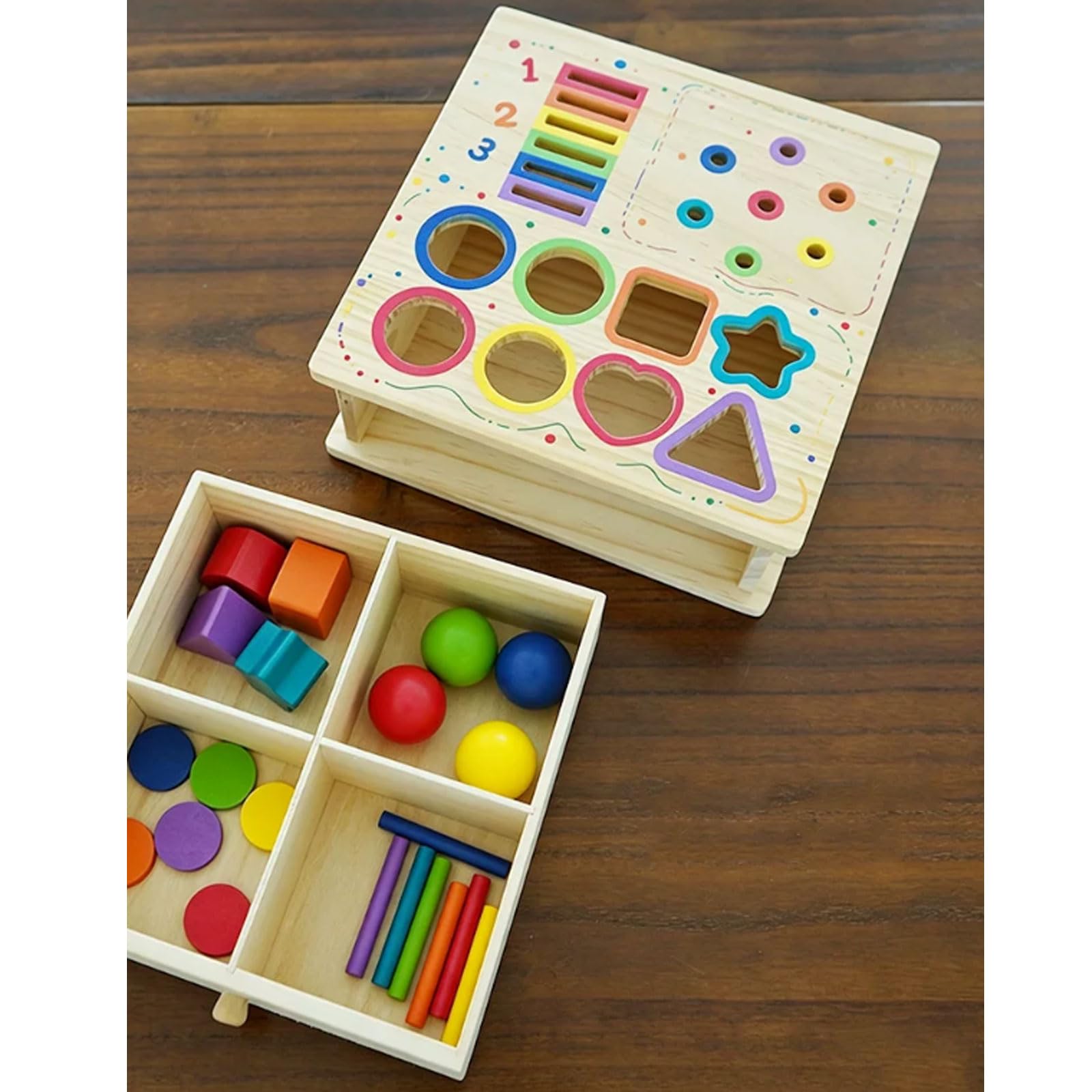 Drewniana skrzynka Montessori do sortowania kształtów