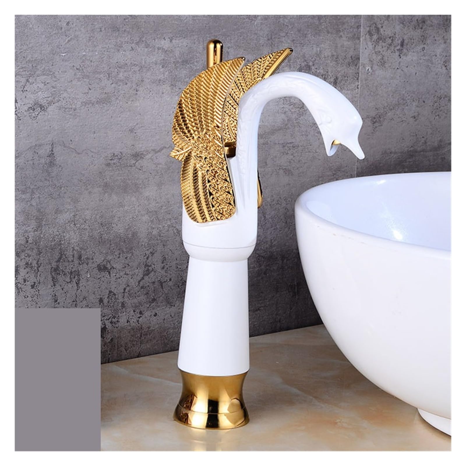 Mitigeur lavabo eau chaude froide pour une salle de bain moderne et zen