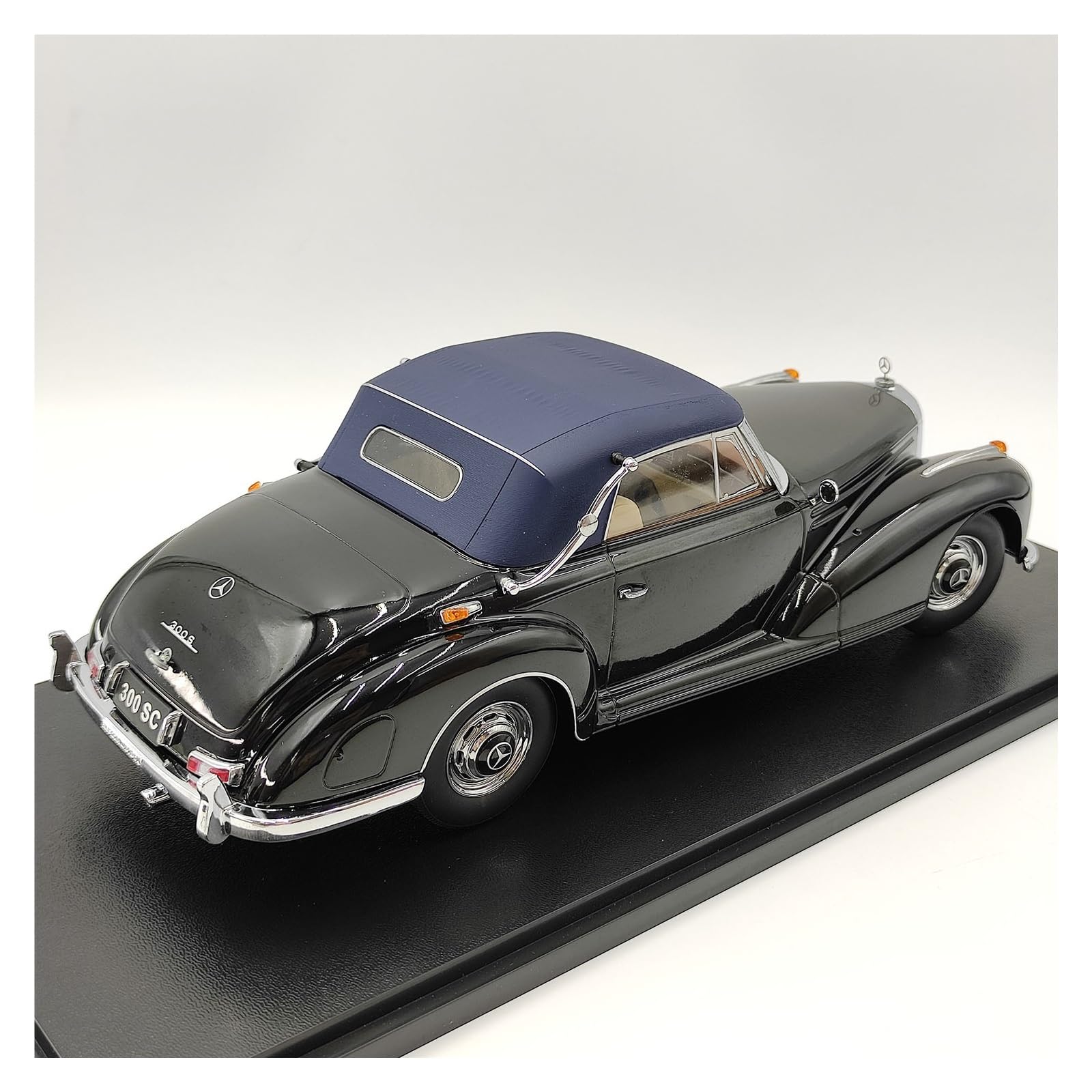 Auto In Miniatura 1 18 Per 300 SC Coupé 1955 Soft Beautiful Vintage Alloy Car Model Veicoli Pressofusi Da Collezione