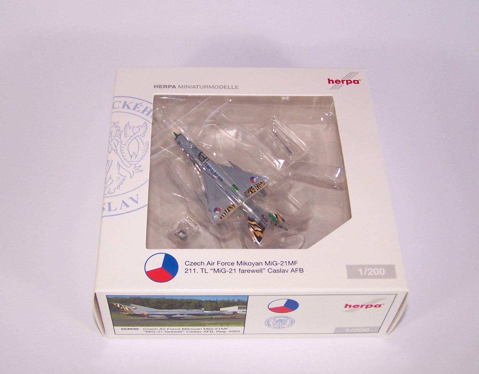 Amazon | Herpa 1/200 完成品 チェコ Czech Air Force Mikoyan
