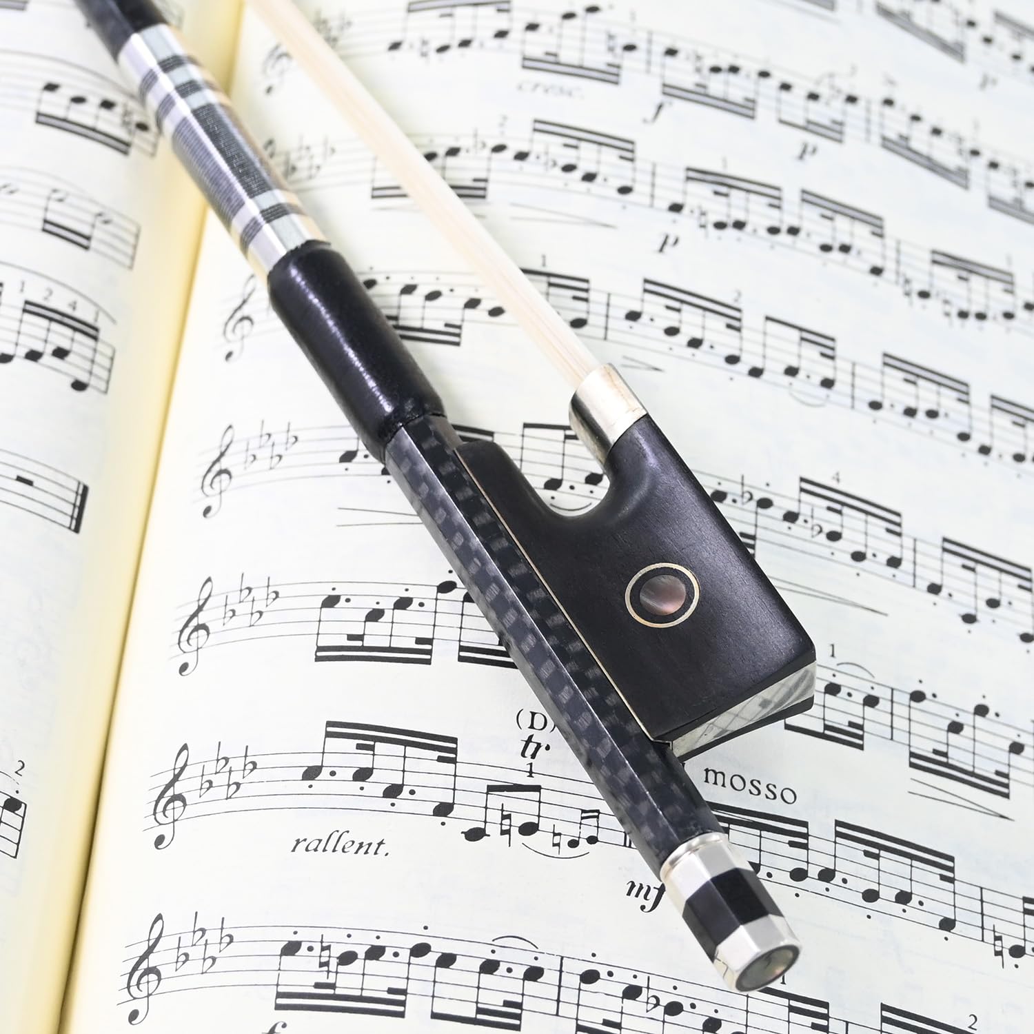 Amazon | VINGOBOW 4/4 カーボン・ファイバー・バイオリンボウ