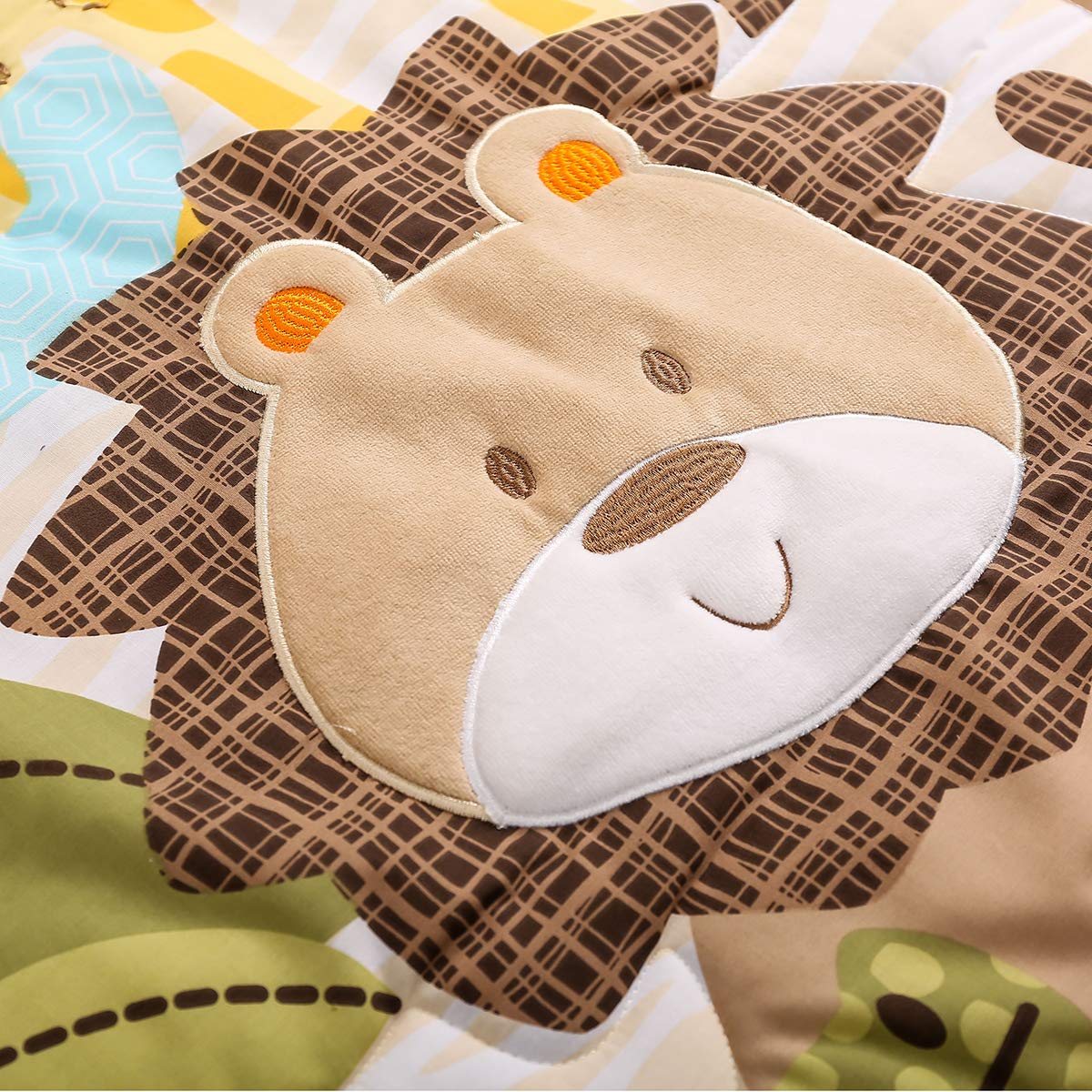 Brandream Juego de ropa de cama para cuna, safari en la selva, juego de ropa de cama para bebé, elefante, león, jirafa, animal, cuna, sábana bajera, falda de cuna, 3 piezas verde/amarillo/menta/gris