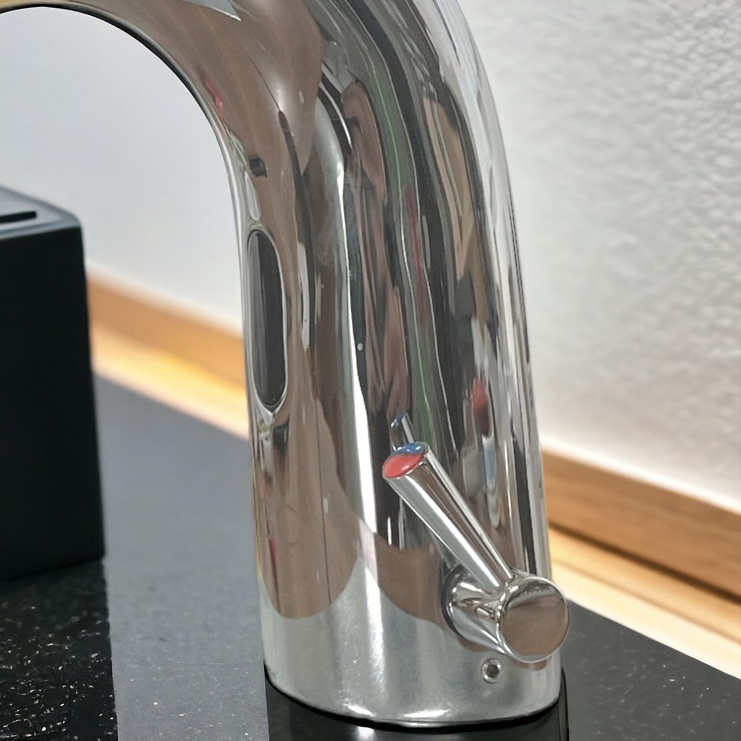 BAGNOCLIC - Rubinetto Miscelatore Elettronico Automatico | Ad Infrarossi | Cromo, Cromata, Ottone, Neutro | Installazione Facile | Sistema Antimanomissione