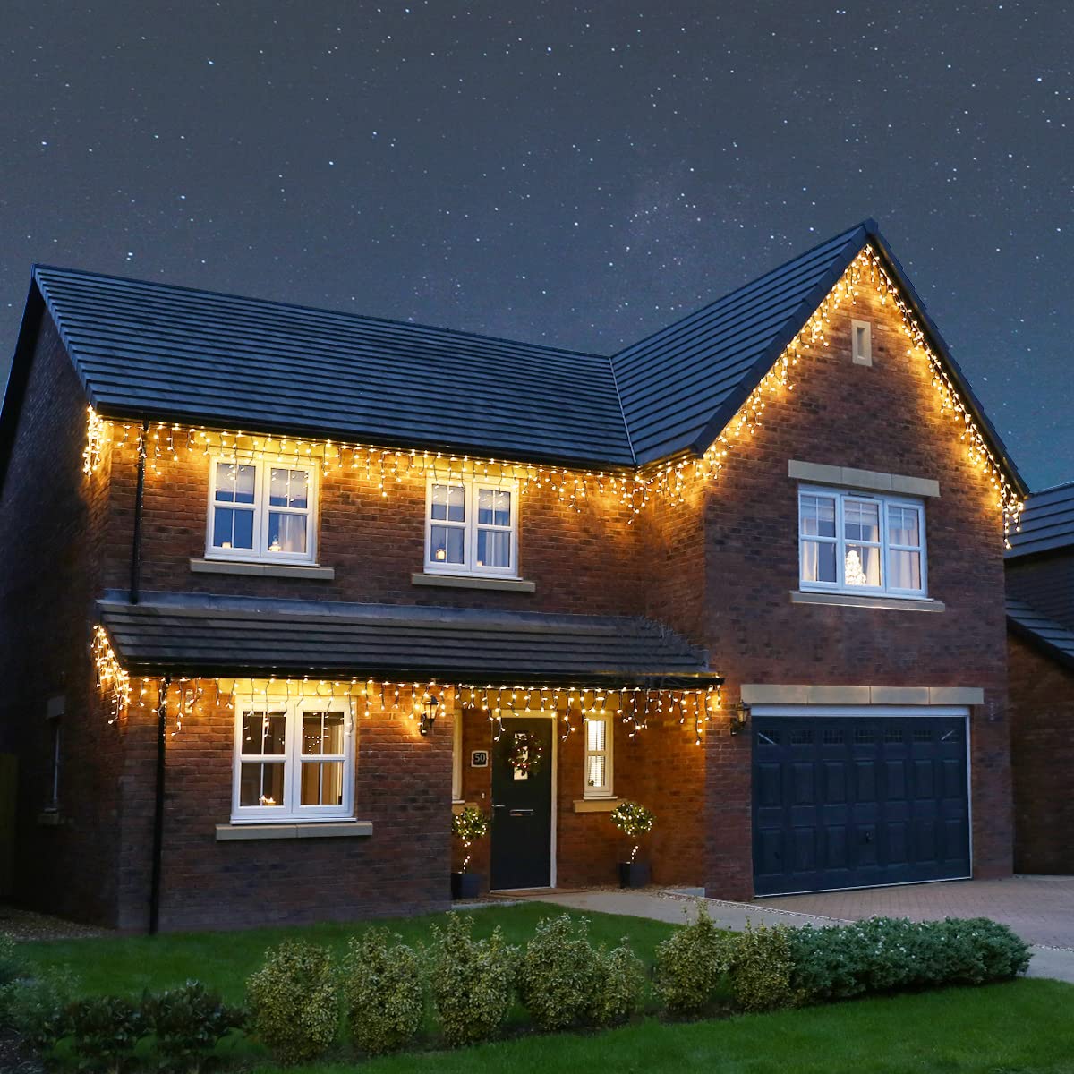 Festive Lights - ConnectPro® 5m Connectable Christmas Icicle Lights - 120 Warm White Static LEDs - Mains Operated IP65 Outdoor Waterproof Seasonal Hanging Decoration - Heavy Duty Black Rubber Cable