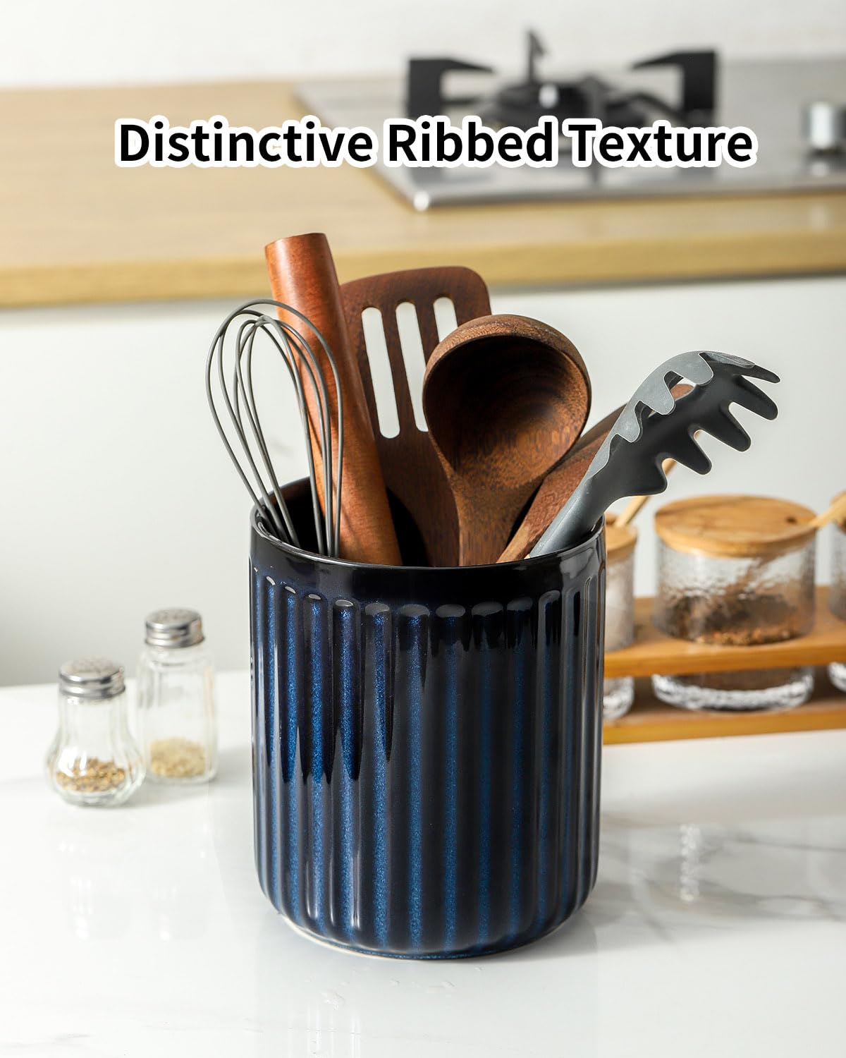 HASENSE Keramik-Utensilienhalter, 18,5 x 15,7 cm, gerippter Utensilientopf für Bauernhaus-Dekoration, Porzellan-Kochutensilienhalter für Küchenarbeitsplatte, Utensilien-Organizer für