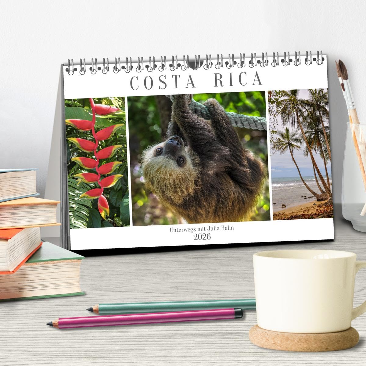 Costa Rica - unterwegs mit Julia Hahn (Tischkalender 2026 DIN A5 quer), CALVENDO Monatskalender: Costa Rica zeichnet sich durch seine artenreiche ... seine abwechslungsreiche Landschaft aus.