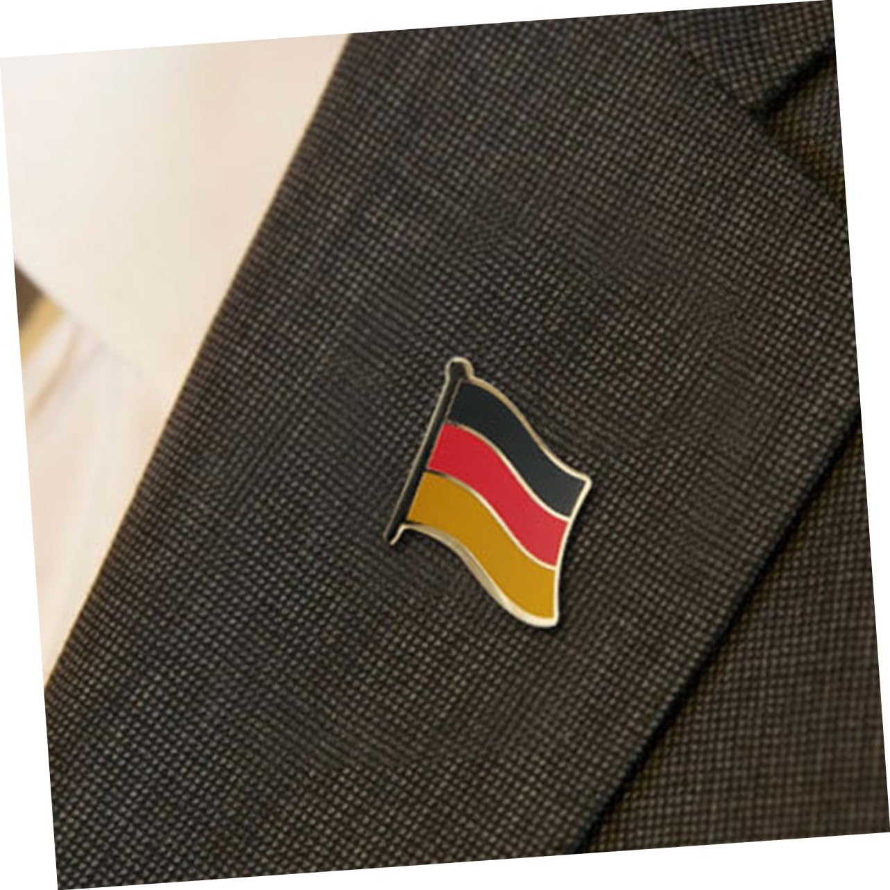 SHERCHPRY Deutschland Flagge Brosche Anstecknadel Ästhetische Dekorative Brosche Anstecknadel Herren Anstecknadel Flaggennadel Kleidung Brosche Kleidung Anstecker Brosche Anstecknadel Clip