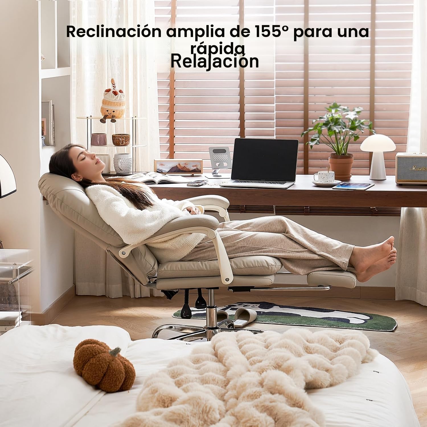 EMIAH Silla de Oficina Ergonómica con Reposapiés, Silla de Escritorio Ejecutiva Reclinable, Sillón de Cuero PU, Modernas Cómoda Silla de Ordenador Tocador con Ruedas, Bonita Silla para el Hogar, Beige