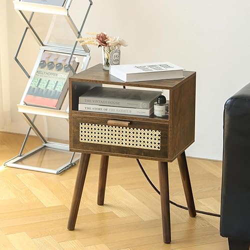 Miniatura 2 de MaxSmeo Mesita de noche pequeña con estación de carga, mesa auxiliar de ratán moderna de mediados de siglo para dormitorio, sala de estar y espacios