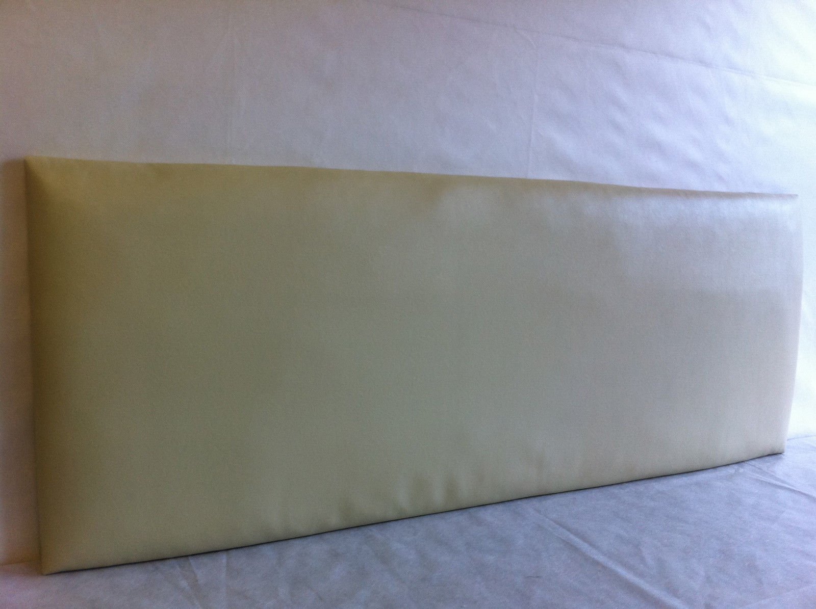 CROWNBEDSUK FAUX LEATHER VICTORIA HEADBOARD AND COLOURS (3FT SINGLE, Cream)