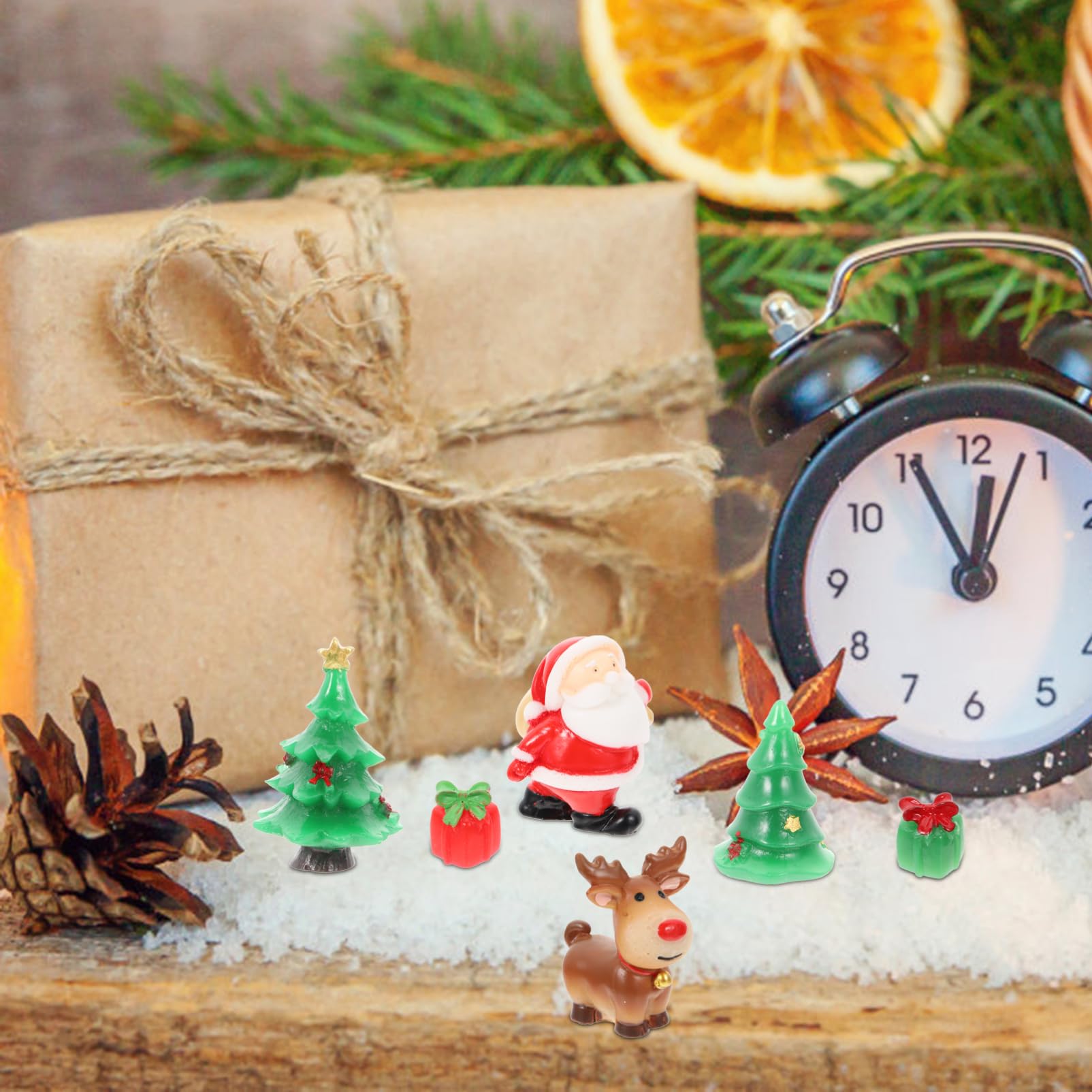 27pezzi Mini Ornamenti Natalizi in Resina Di Decorazioni Forma Di Cartone Animato Per Progetti Di Fai Da Te Miniatura e Scene Natalizie