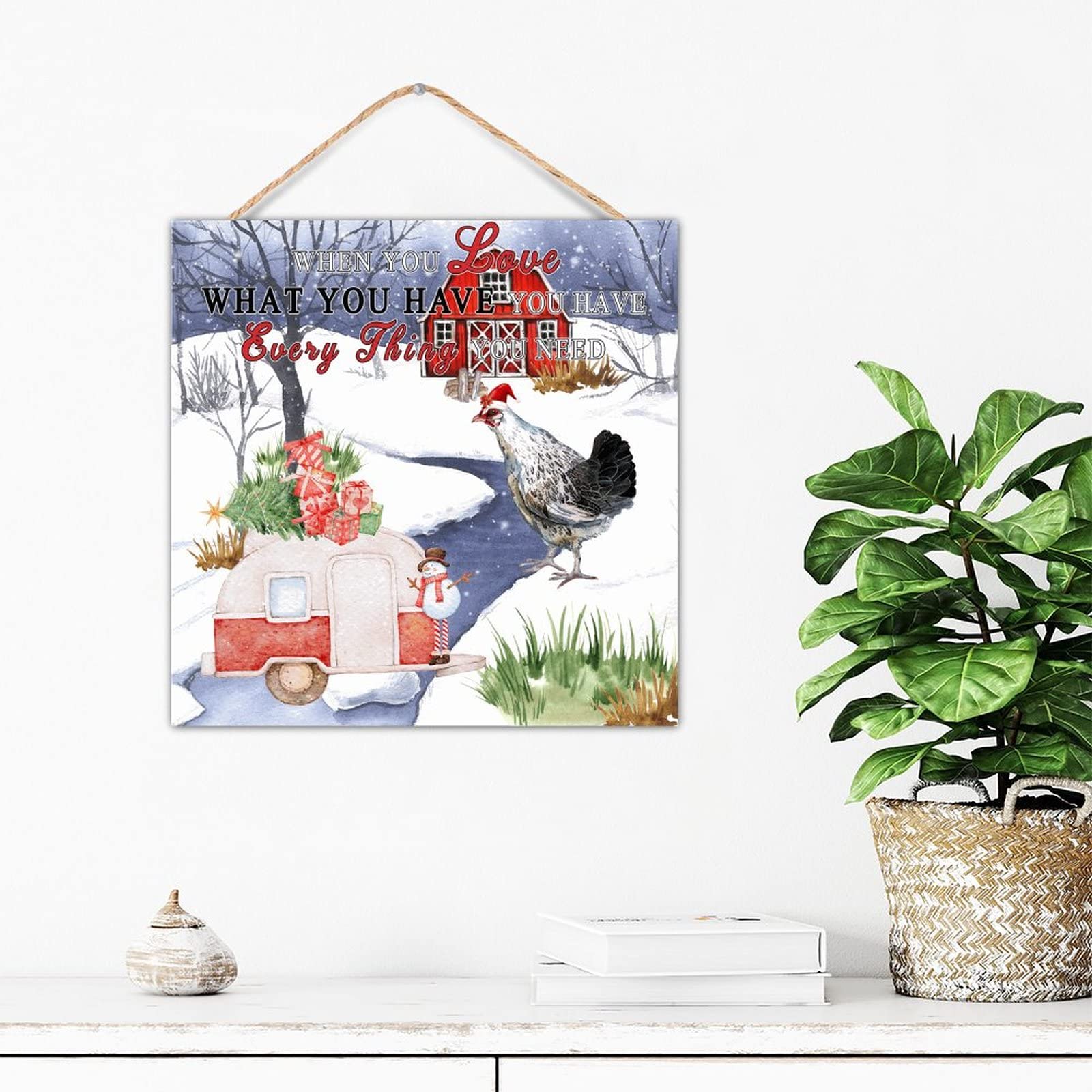 Décoration murale en bois avec gnome pour habiller un mur vide de bureau terne