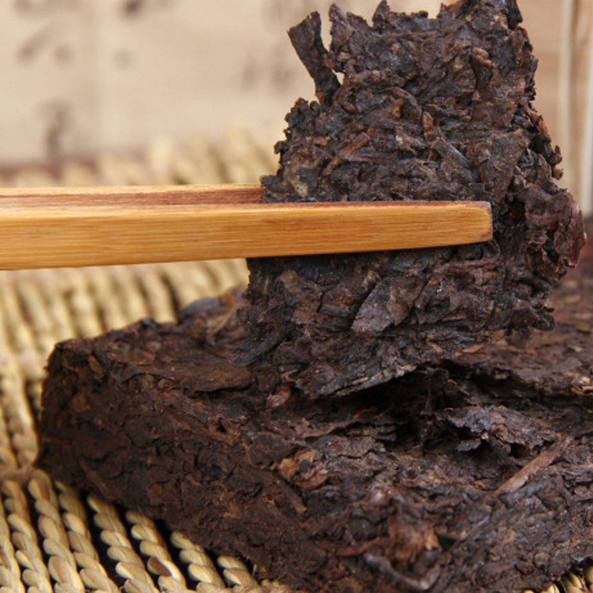 HELLOYOUNG Pu-erh Tee 500g （1.1LB） Reifer Pu'er Tee Alter Puer Tee Kopf LaoBanZhang Pu'er Tee Schwarzer Tee Gekochter Pu-erh Tee Chinesischer Tee Gesunder Puerh Tee Roter Tee