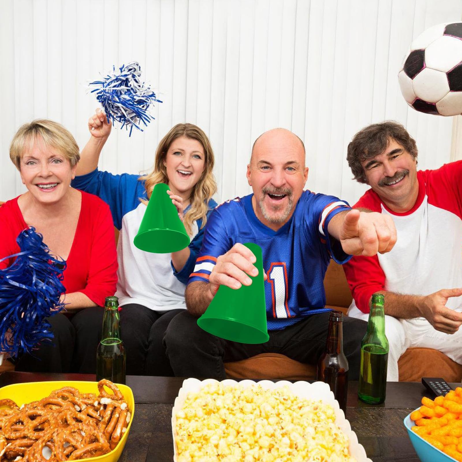 Lot de 30 mégaphones Cheer en plastique vert pour fête - Accessoire de fête pour l'école, les activités de plein air, les fêtes, le sport, les matchs (30, vert)