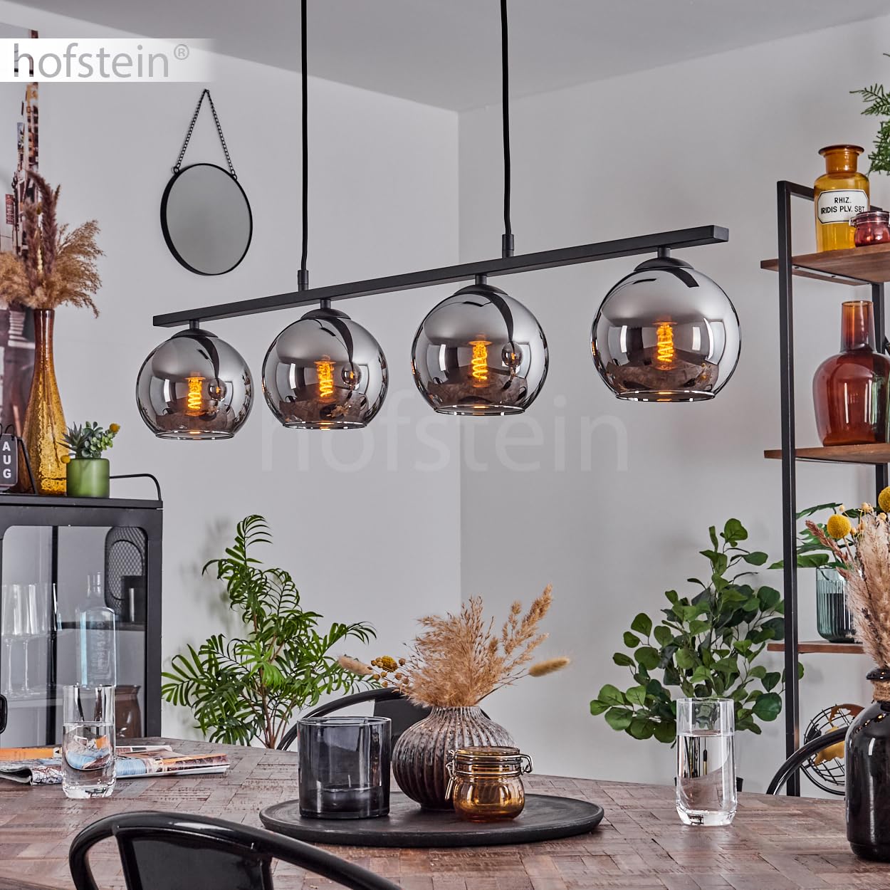 Pendelleuchte Koyoto, Hängelampe aus Metall/Glas in Schwarz/Chromfarben, Hängeleuchte im Retro/Vintage-Design mit Glasschirmen (Ø 15 cm), 4-flammig, Höhe max. 111,5 cm, 4 x E27, ohne Leuchtmittel