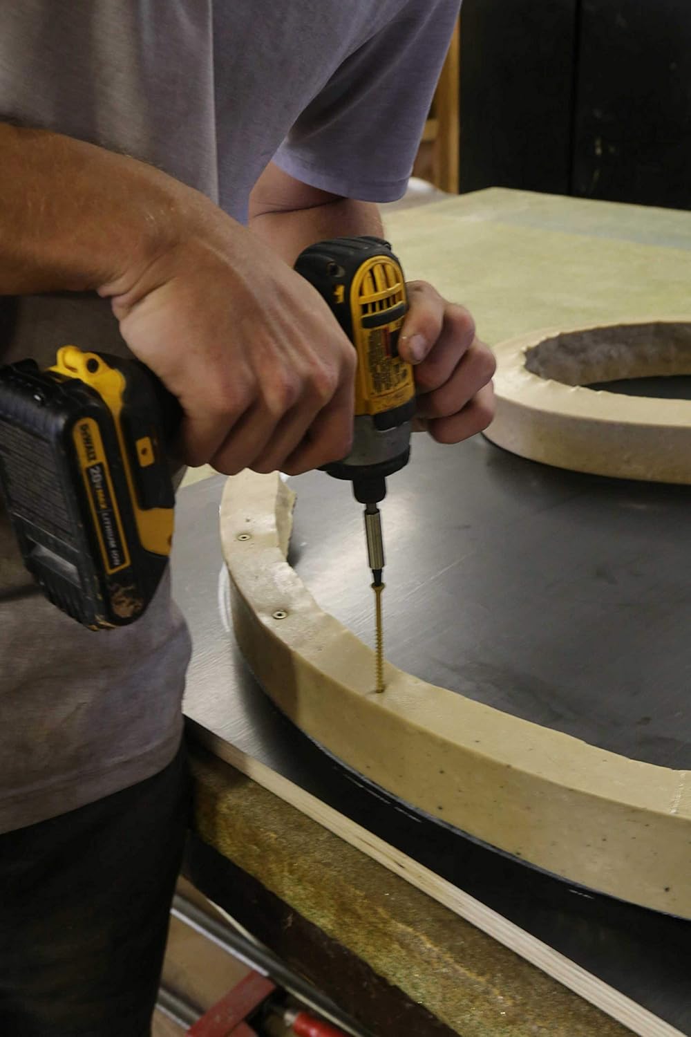 Chiseled Edge Concrete Countertop Edge Form Liner, 10'L (120") x 2.5"W x 2"D