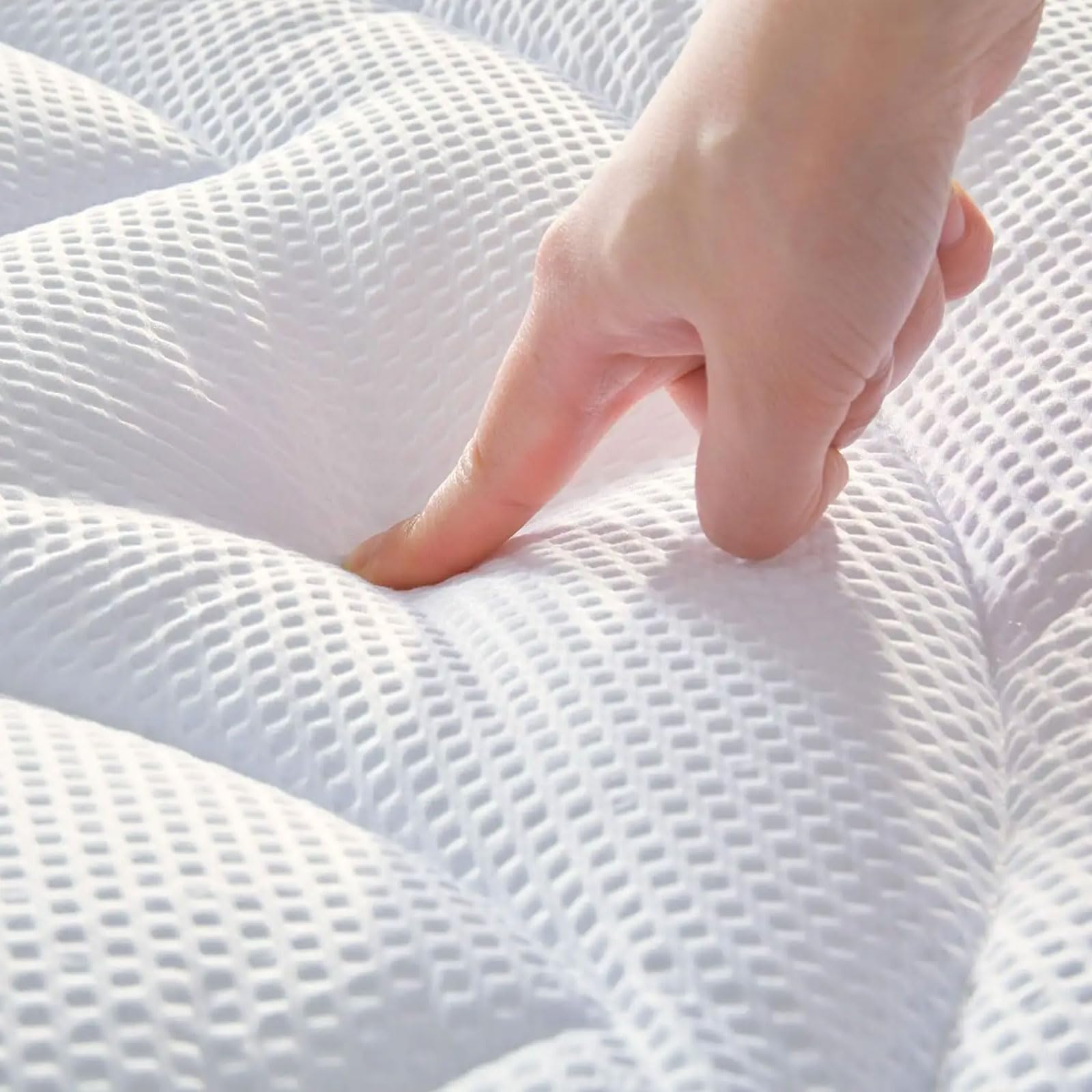 Surmatelas ConforProtect 2 en 1 | Alèse et protège-Matelas intégrés | 7 cm de Confort | Imperméable, Moelleux, aéré, hypoallergénique (90x190 cm)
