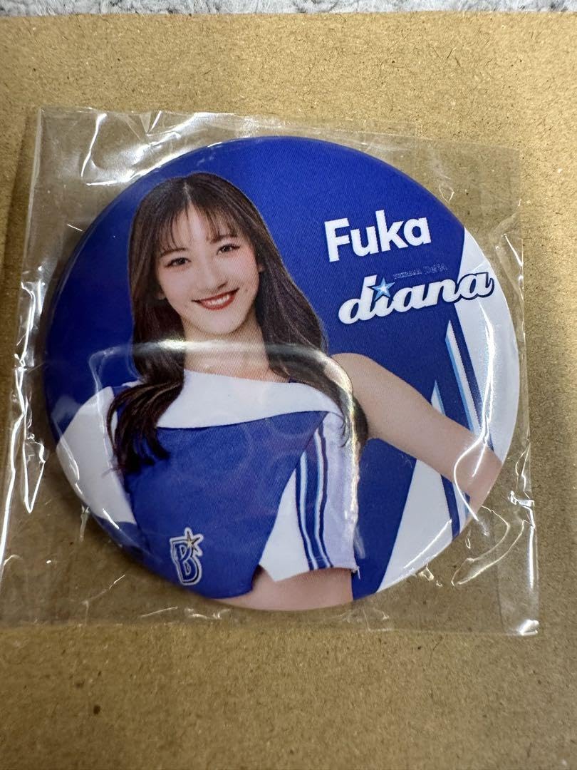 Amazon.co.jp: さくちゃん様 専用 diana fuka 缶バッチ2個セット 