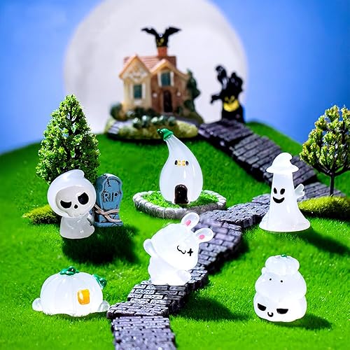 Miniatura 23 de 17 figuras miniatura de Navidad de resina para ocultar Papá Noel, muñeco de nieve, pingüino, reno, árbol de Navidad para mesa de jardín, globo