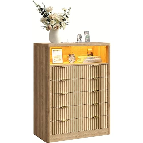 Fluted Night Stand Set of 2 with Charging Station, LED Nightstand with 3 Drawers, Bedside Table for Bedroom, Living Room, Natural Oak