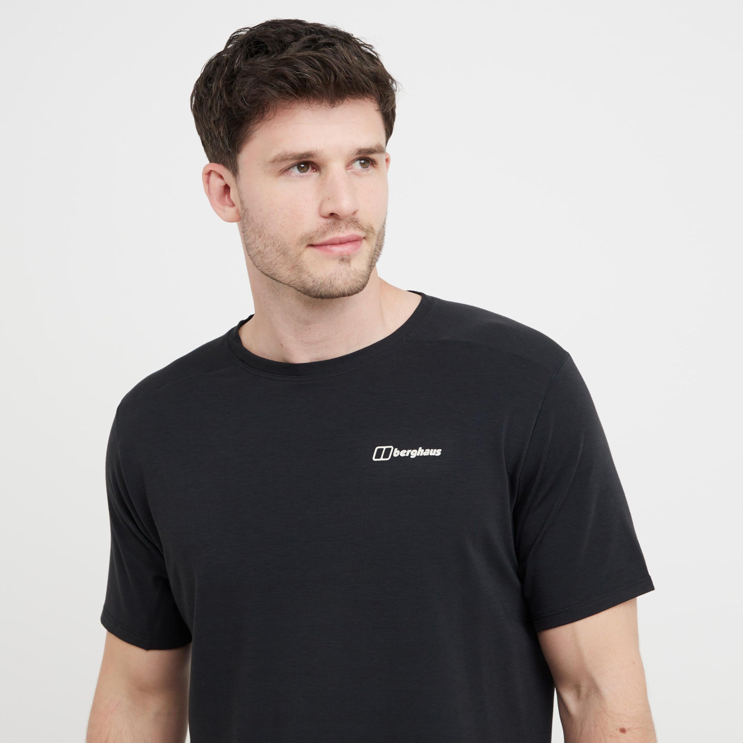 Berghaus Maglietta tecnica Delta da uomo, leggera, traspirante e ad asciugatura rapida, ideale per escursionismo, corsa, sport e palestra