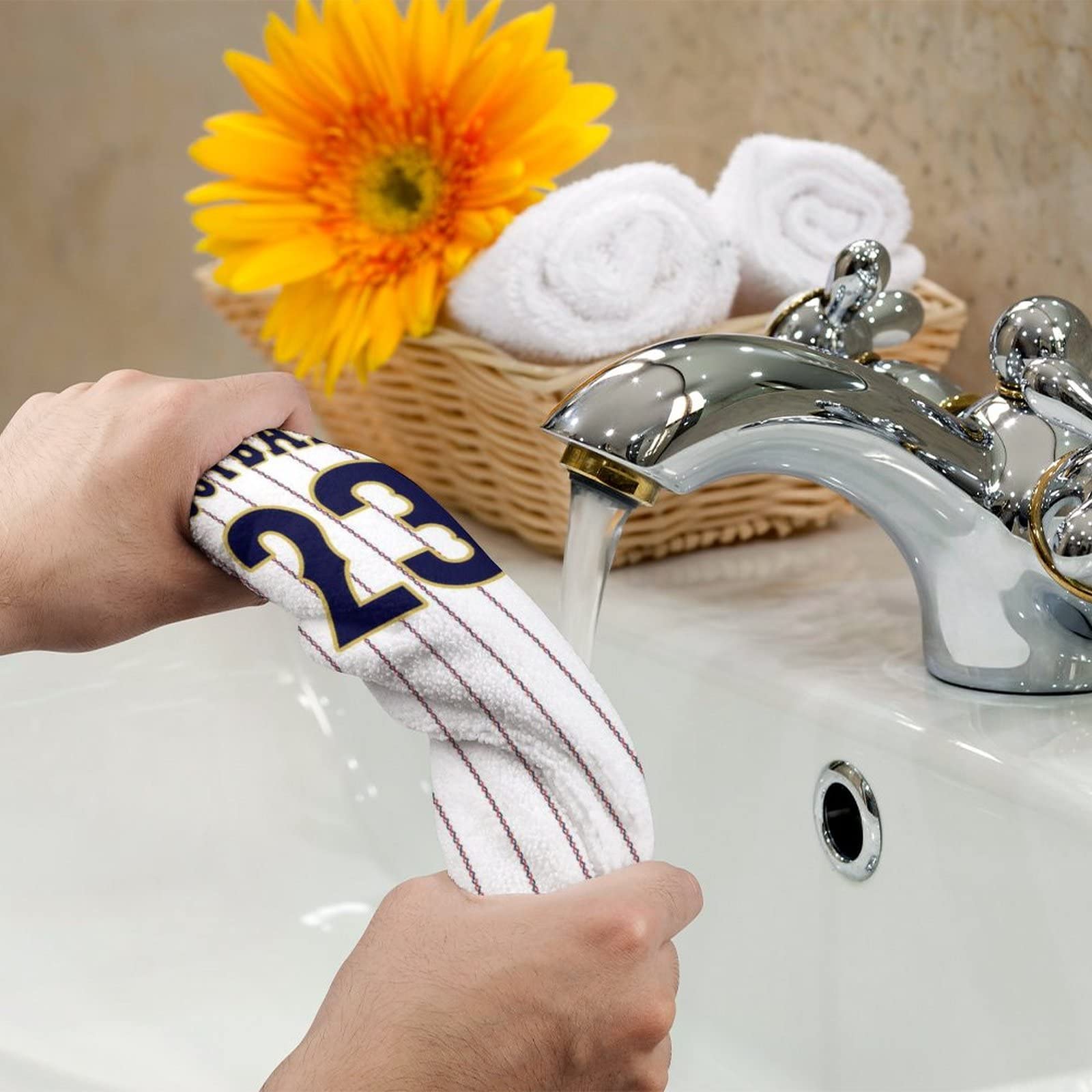 2023WBC 侍ジャパン ヌートバー タオル 23 ラーズ・ヌートバー | グッズ | 2023 WORLD BASEBALL CLASSIC™