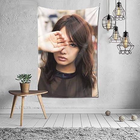 Amazon Co Jp 北川景子 インテリア タペストリー グッズ 壁掛 壁飾り リビングルーム ベッドルーム 部屋 おしゃれ飾り 子供150cm 100cm ホーム キッチン