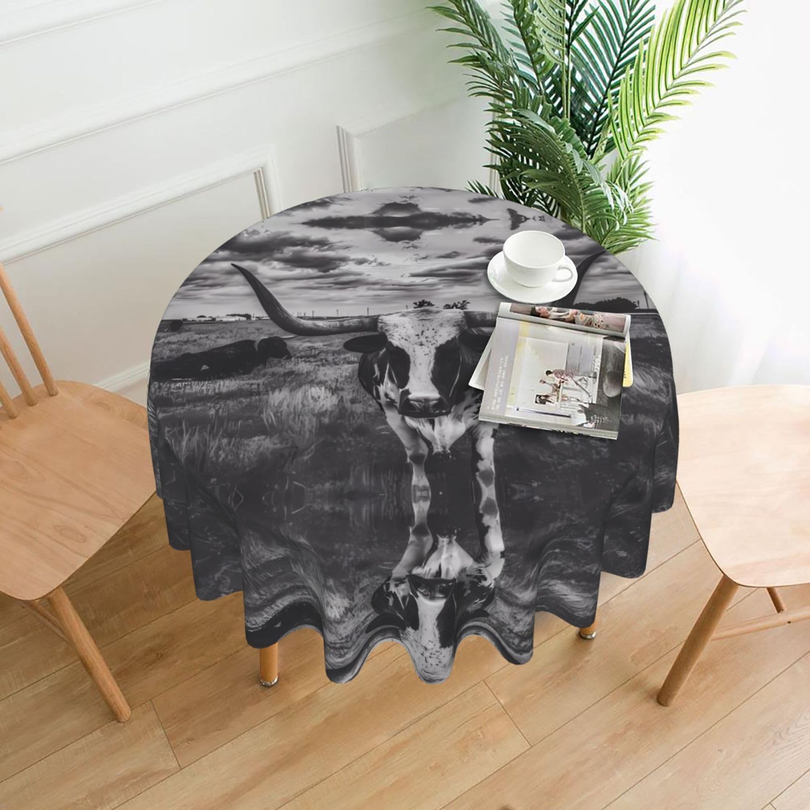 YYHHAOFA Black and White Cow Prints 60in Round Decorative Tablecloth – High-Grade Polyester Throw Cover for Dining, Parties, and Outdoor Events