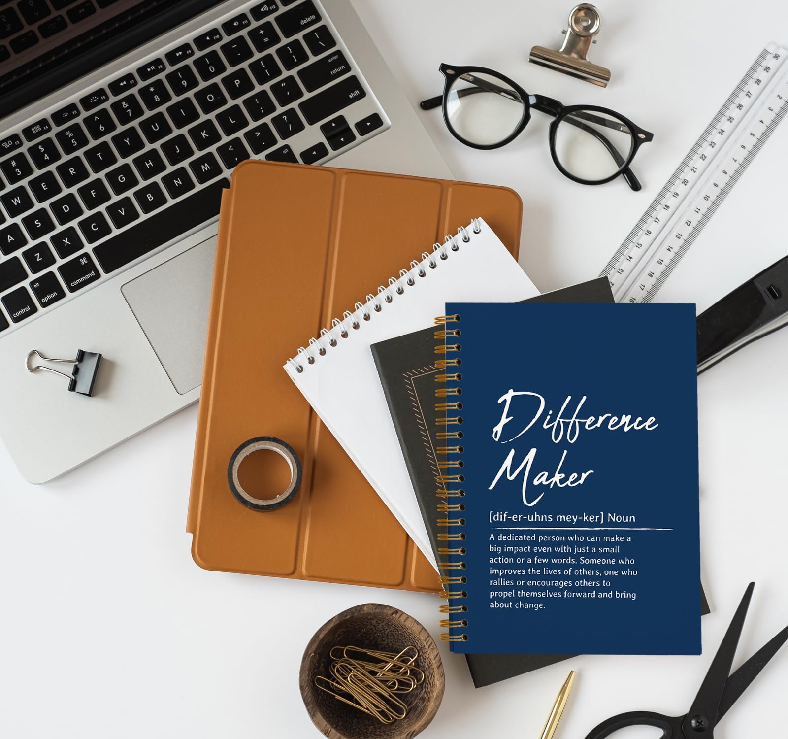 QUICQOD Leadership Definition Notebook Journal For Work Office School,Best Leader Gifts,Employee Gift For Boss,Appreciation Gift For Leader ,Thank You Gift,Black Hardcover Spiral Notebook 5.5x8.3(black