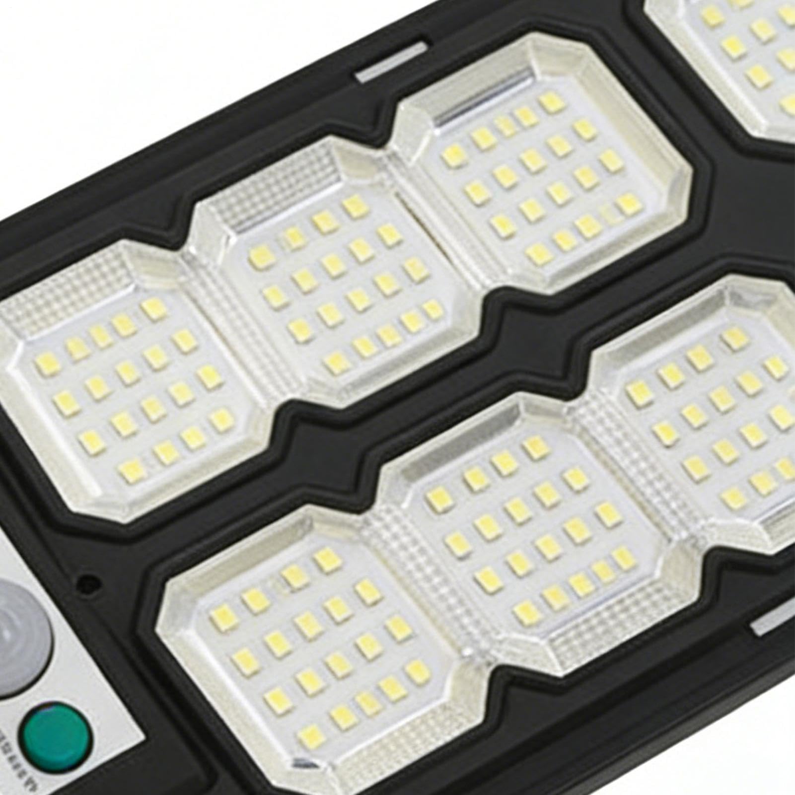 Genérico Luces Solares para Exterior Iluminación LED Solar Impermeable | 4 focos para aparcamiento para exteriores: garaje, patio, entrada de vehículos, jardín, granja, sendero, y playa