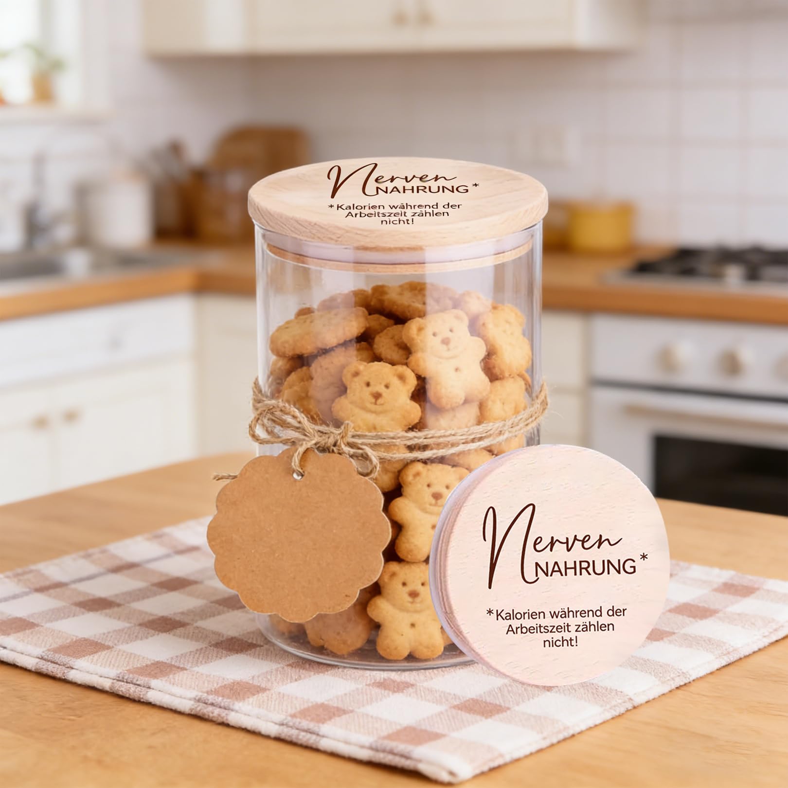 Nervennahrung Vorratsglas 850ml mit Holzdeckel, Witzige Kollegen Geschenk Idee für das Büro, Abschiedsgeschenk Kollegen, Bonbonglas, Süßigkeiten Glas, Geschenk Kollegin Geburtstag