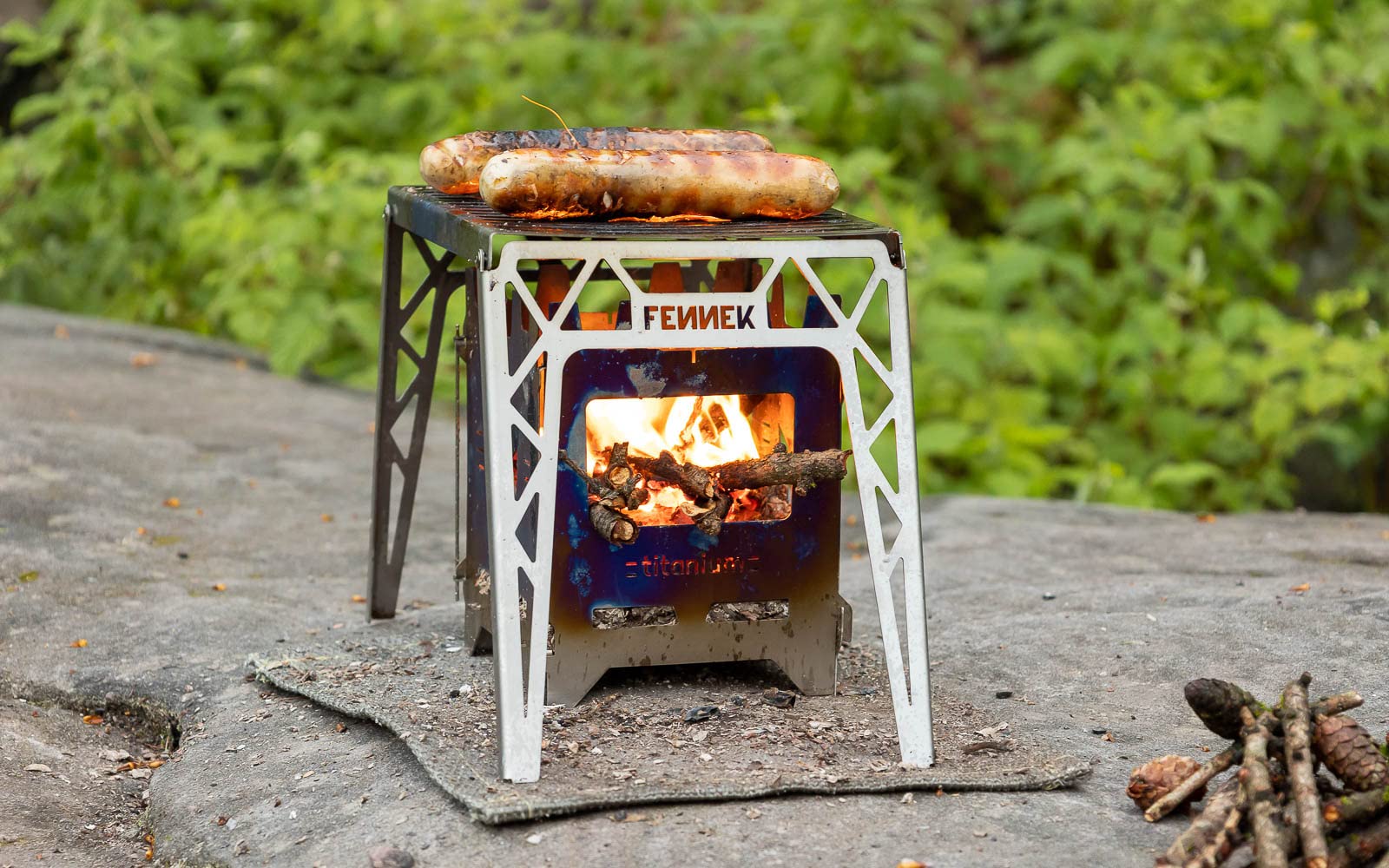 FENNEK Pottang van titanium, accessoires voor hobos, potten, barbecues en nog veel meer, premium griptang, Made in Germany