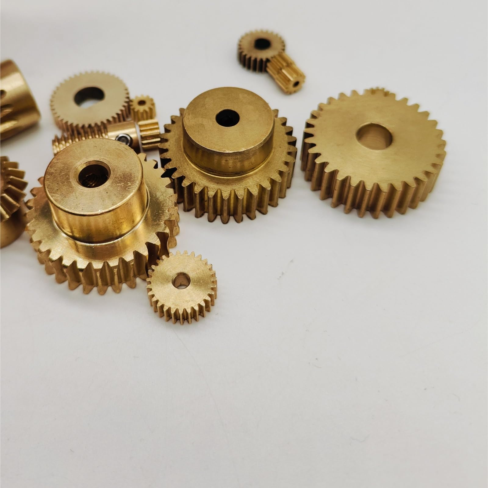 GTPBAO 1 stücke Kupfer 0,5 Modul 78 Zähne Stirnradgetriebe 0,5 M 78 T Messing Zylinderrad 40mm Durchmesser Gerade Zähne Ritzel 20mm Schritt Wellenteile(6MM BORE)