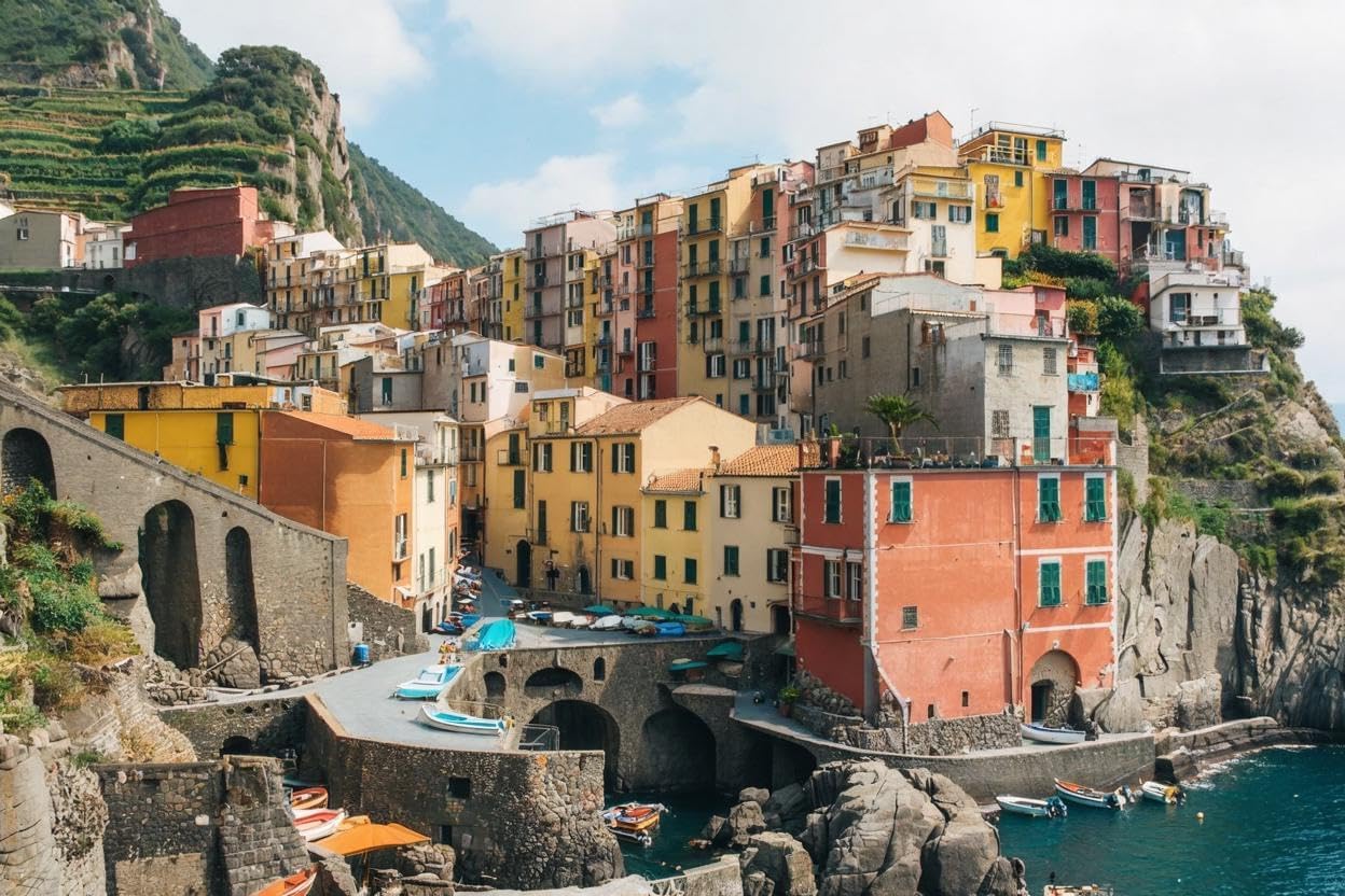 1000 Pieces Puzzle for Adult Colorful Buildings of Cinque Terre Wooden Jigsaw Puzzles Challenging Educational Fun Interactive Toys for Family Creative Gift