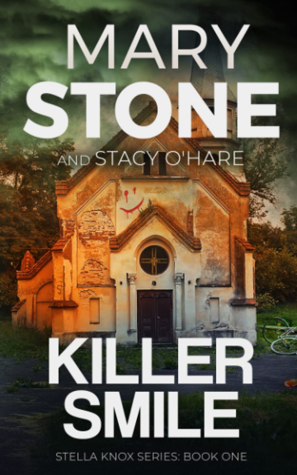 Killer Smile (Stella Knox FBI Mystery Series)