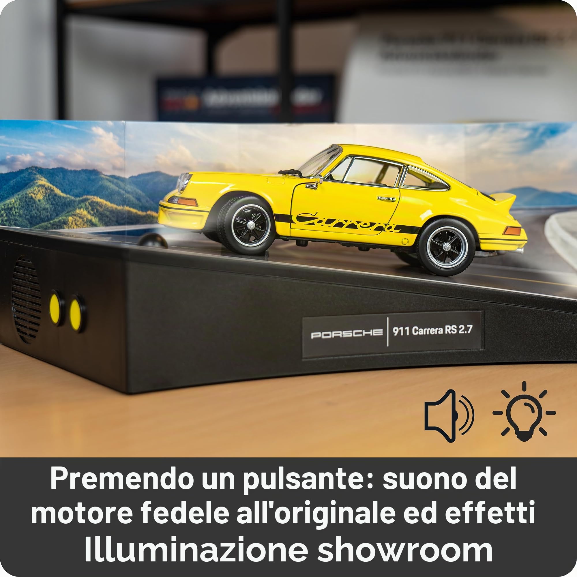 FRANZIS 67273 - Calendario dell'Avvento Porsche 911 Carrera RS 2.7, modello in scala 1:24, con base sonora e libro di accompagnamento a 52 pagine