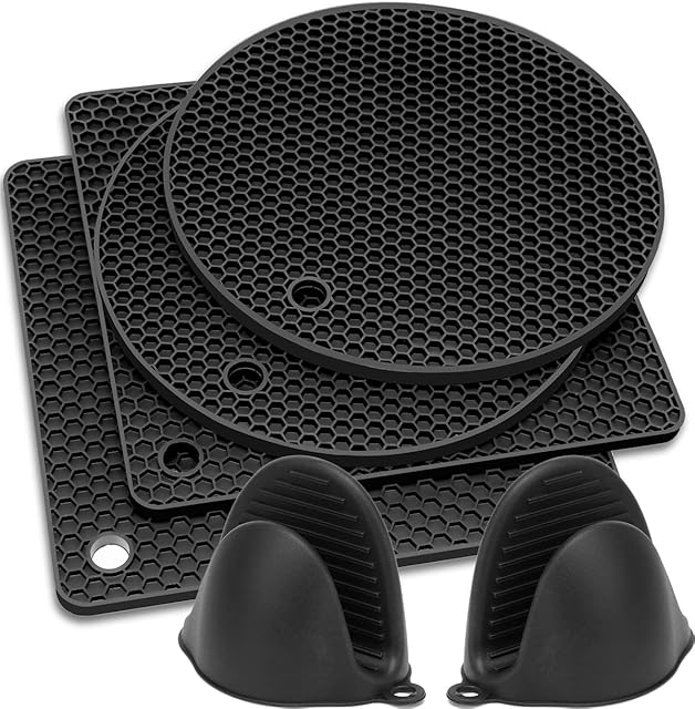 HAUSPROFI Silicone Trivet, 6pcs Extra Thick Silicone Table Mat with Pot Holder, 18.5cm Heat Resistant Non-Slip Hot Pot Pads Oven Mitt for Kitchen Cooking Dining Microwave, Square and Round, Black