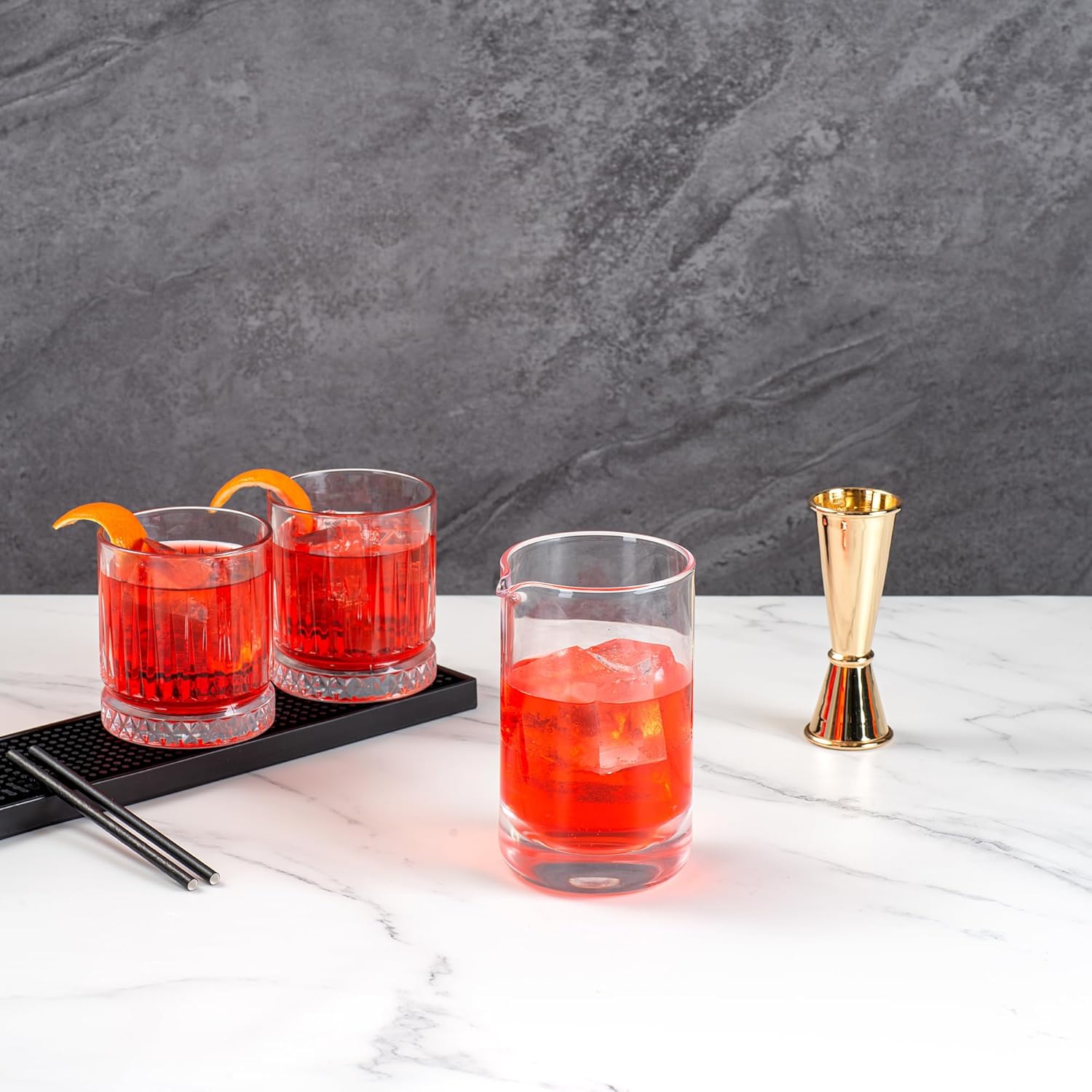 Restaurantware Bar Lux 30 Ounce Cocktail Mixing Glass 1 Hand Blown Cocktail Stirring Glass - Durable Contains No Lead Clear Crystal Glass Mixing Pitcher Weighted Bottom Versatile