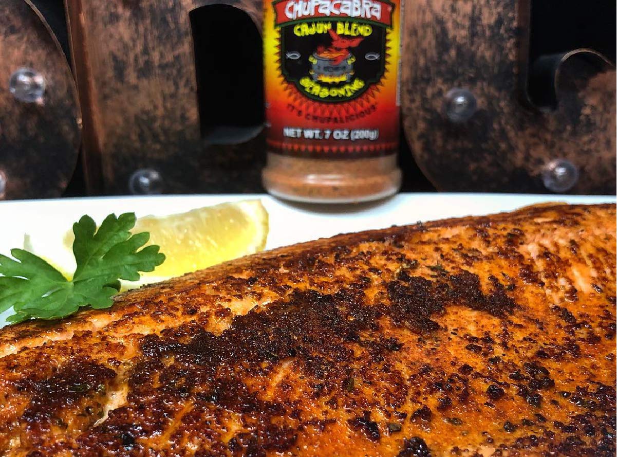 2 Gringos Chupacabra Cajun Seasoning Blend, 25 Ounces - Image 3