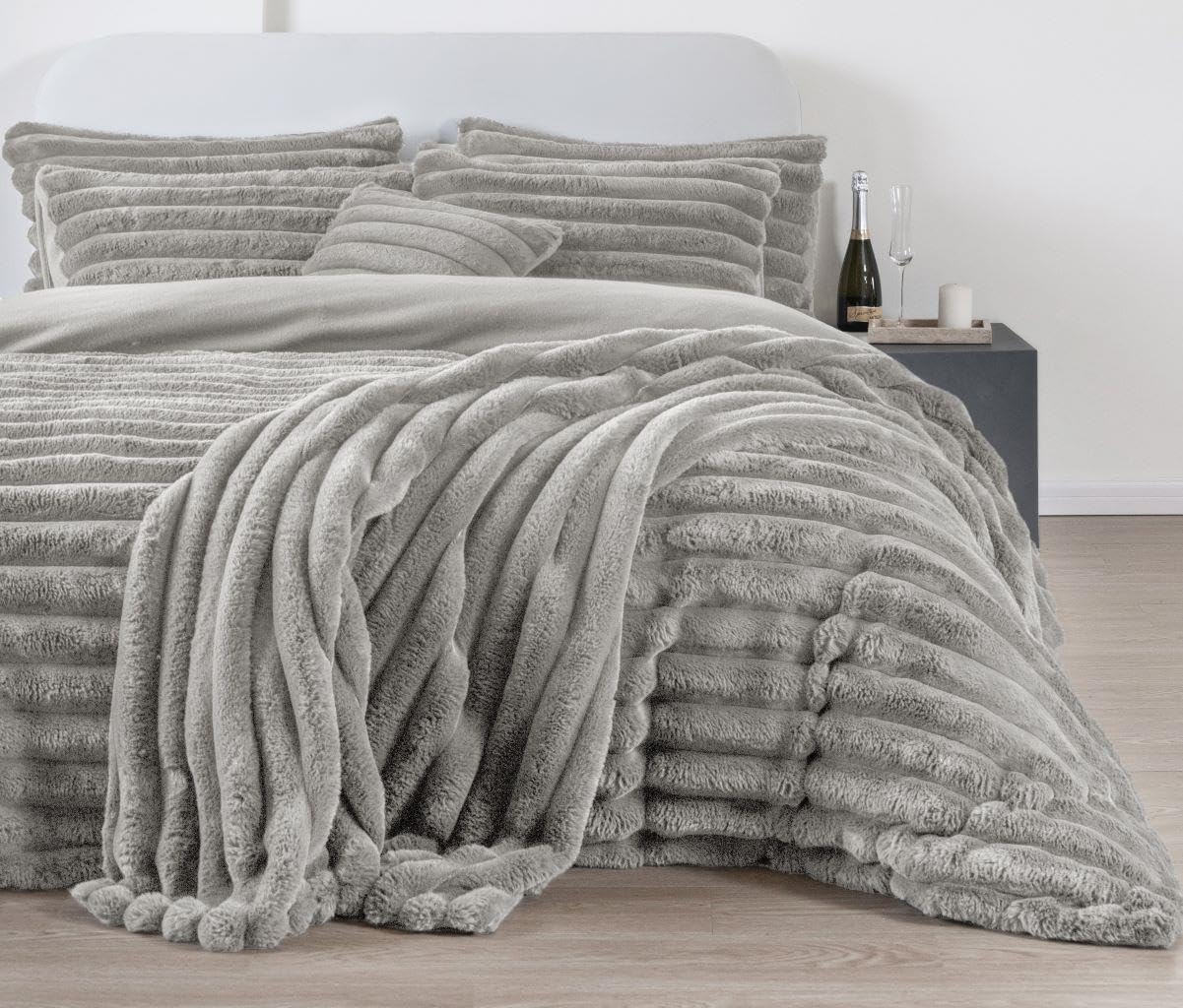 Kampala Hill Silver Grey Chunky Faux Fur Duvet Cover Set - Super King