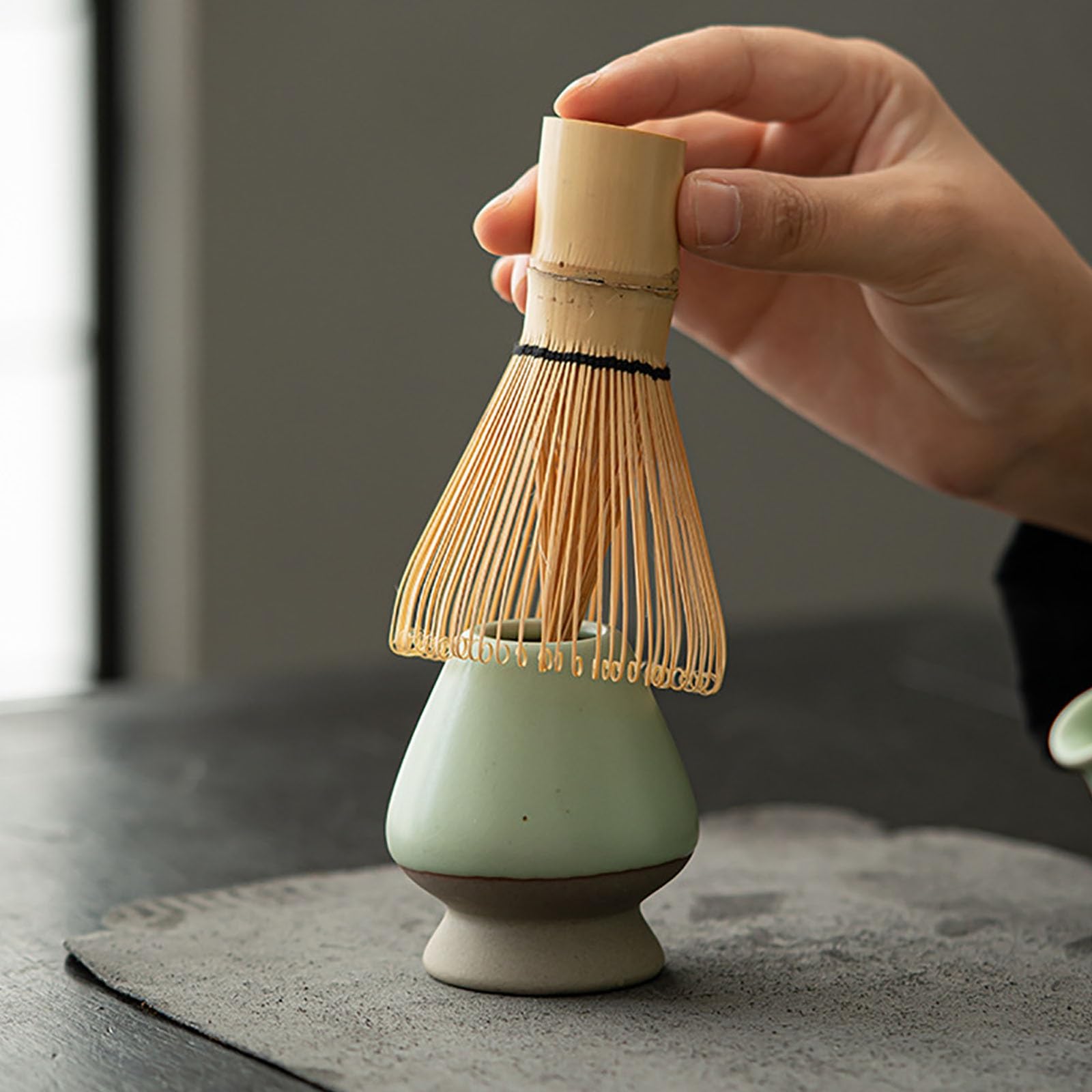 Bambú Te Matcha Kit, Hecho a Mano Cuchara Cerámica Horno Ru Cuenco de Matcha Soporte Japonés Kit de Matcha Juego de 4 Piezas Fiesta del Té Amantes Regalo Imprescindible(Brown)