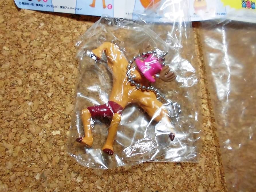 チョッパー  キーチェーン Amazon.co.jp: SalesOne スターウォーズ アソーカ 3D チョッパー