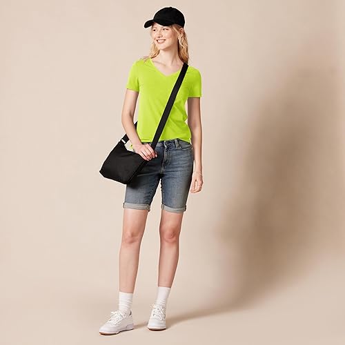 Vista 111 de Yaxa Essentials Women's Regular-Fit Short-Sleeve Crewneck T-Shirt