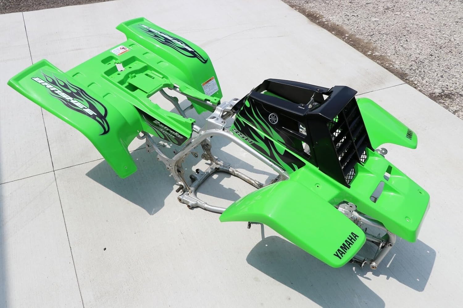 fits Yamaha Banshee fenders + gas tank plastic + grill + graphics GREEN BLACK