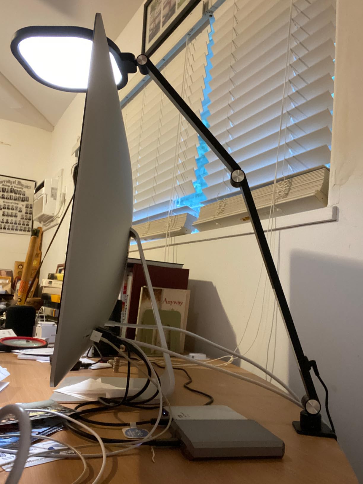 10/mo Finance Desk Light for Computer Zoom Meeting LitONES Video