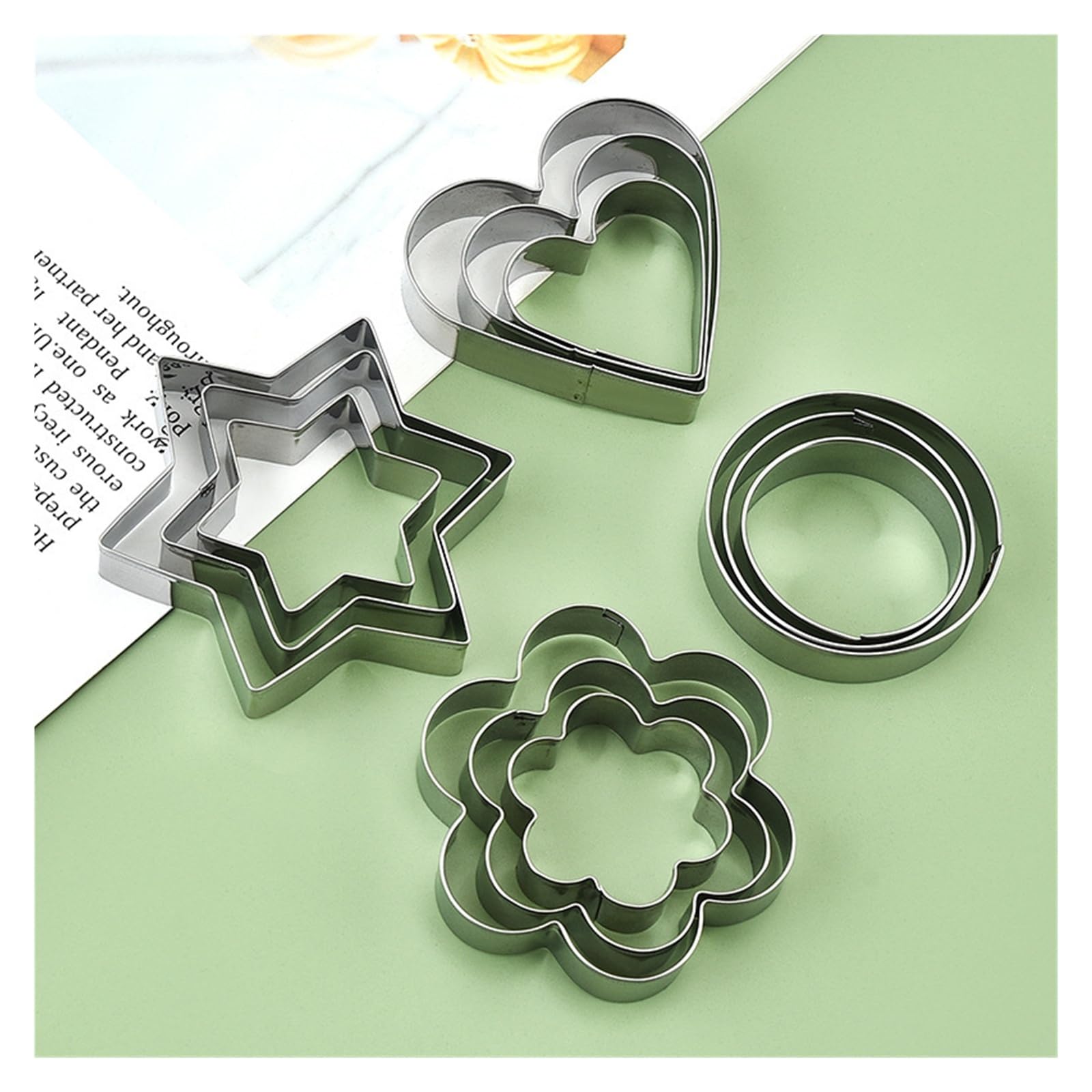 12 pièces emporte-pièces en acier inoxydable fleurs coeur cercle étoiles moule de cuisson bricolage moules de cuisson coupe-Biscuit moule à oeufs de fruits