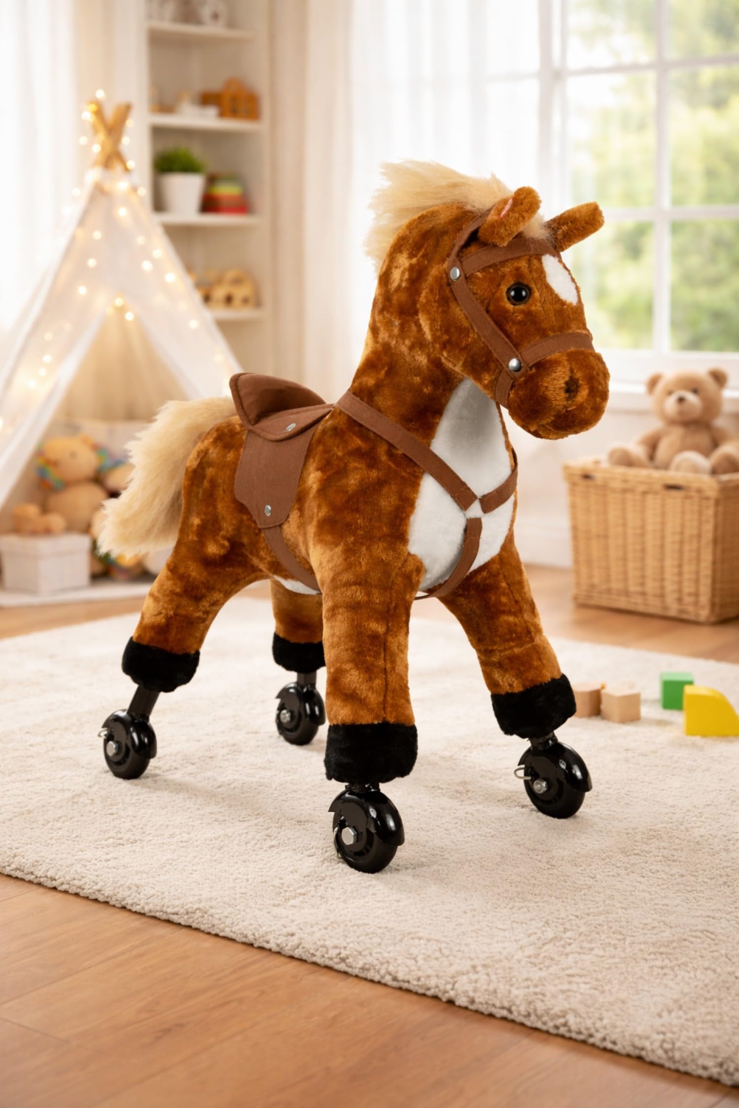 『新品』プラン トイズ Ride-on Pony 木馬 Amazon.com: Ponyland Small Brown Walking Horse with Sound : Toys