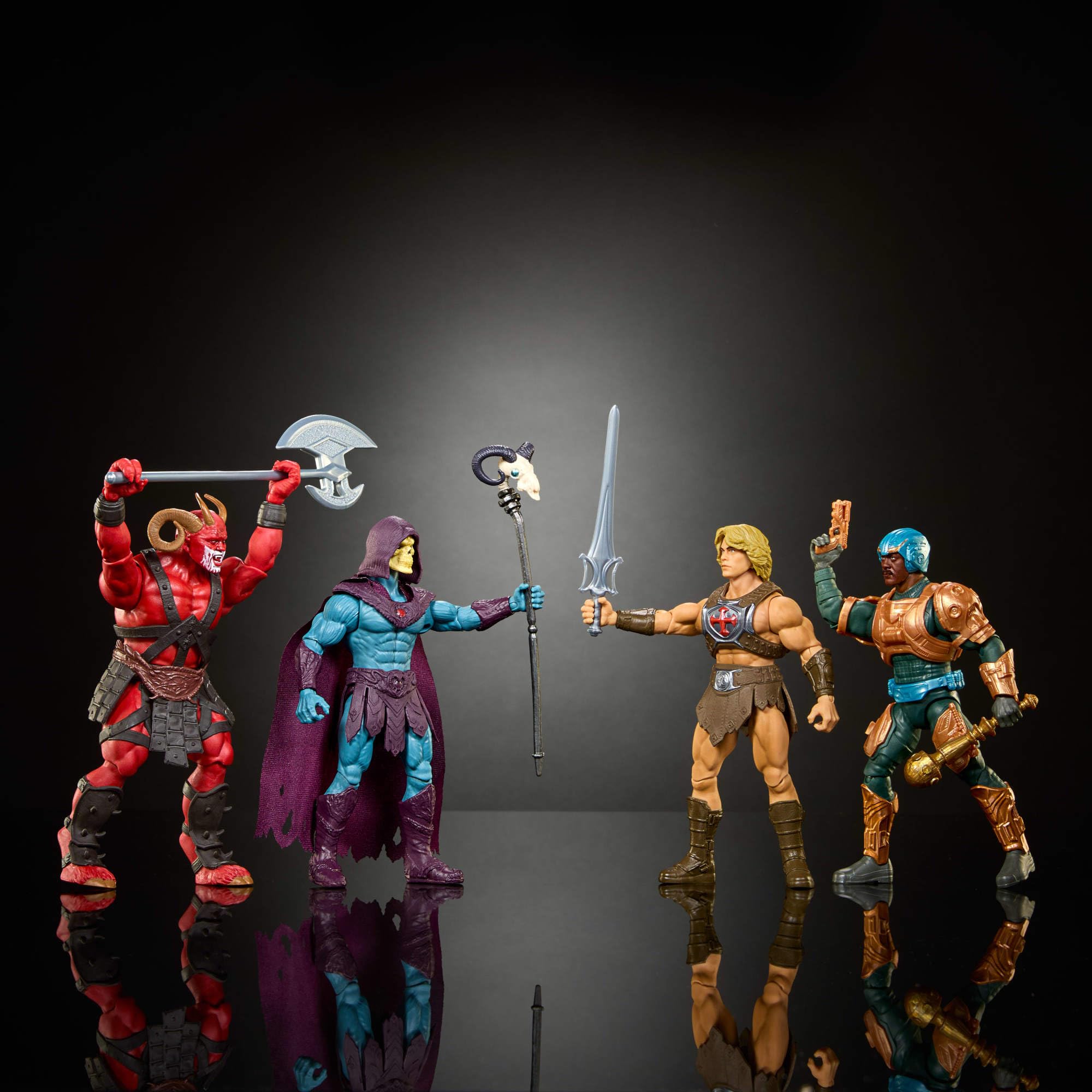 Masters of the Universe Actionfigur-Spielzeug Viererpack, ca. 14 cm, detailgetreu zum Film von 2026 mit 1 exklusivem Inhalt, 14 Bewegungspunkte, Galitzine Elba Björnsson, JKJ33