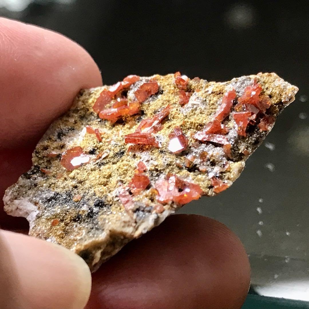 レア 鉱物 バナディナイト 原石標本 モロッコ天然石 オレンジ