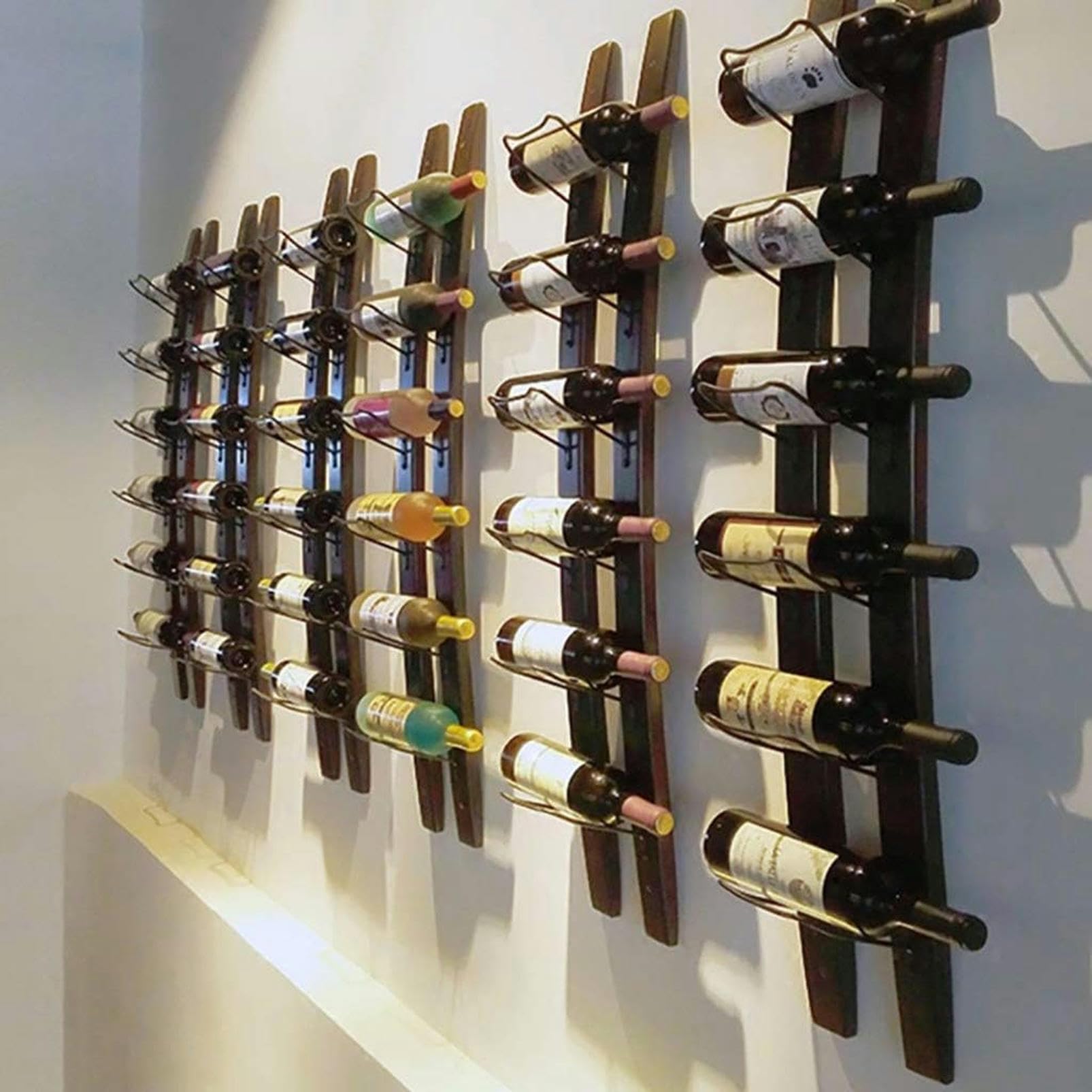 Casier à vin mural décoratif en bois de pin noble